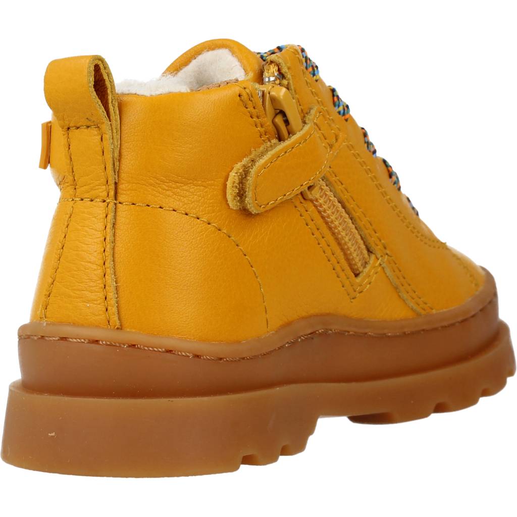 CAMPER BRUTUS FW en color AMARILLO  (3)