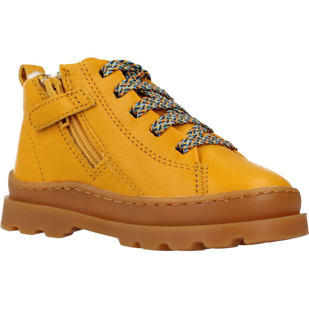 CAMPER BRUTUS FW en color AMARILLO  (5)