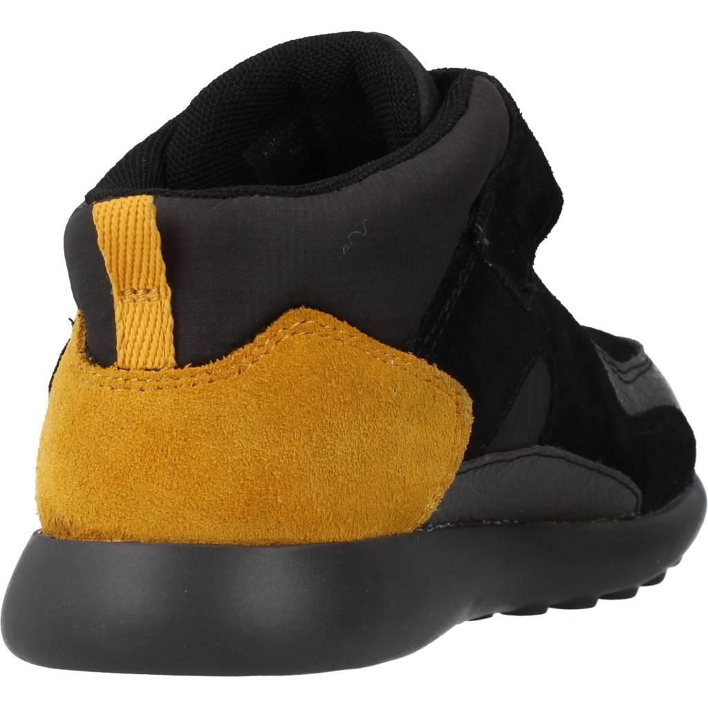 CAMPER DRIFTIE KIDS en color NEGRO  (3)