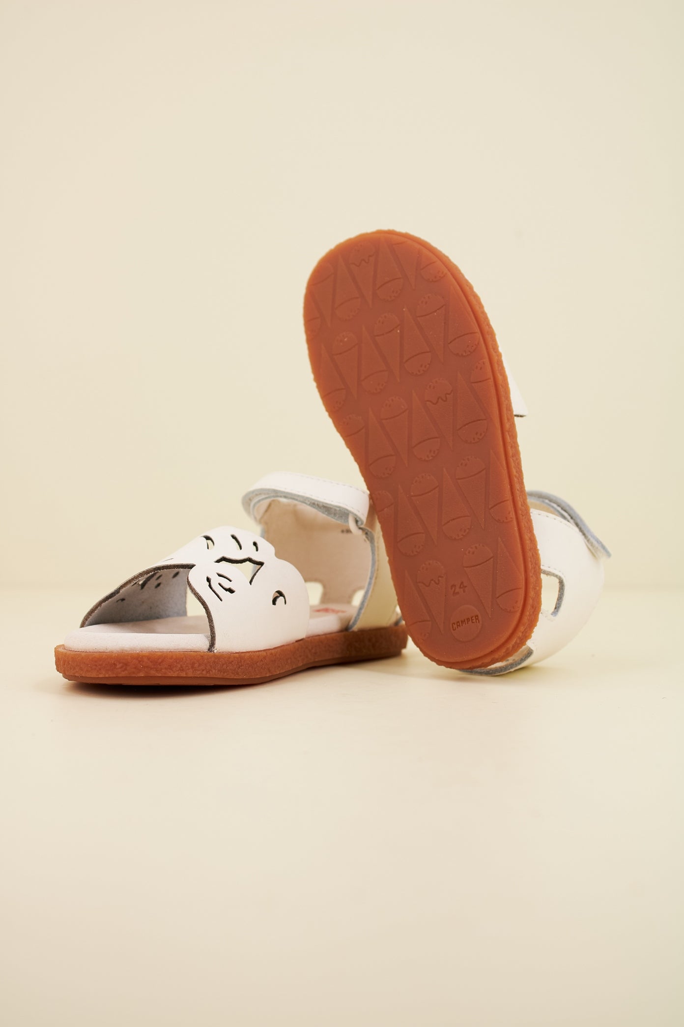 CAMPER TWS KIDS en color BLANCO  (4)