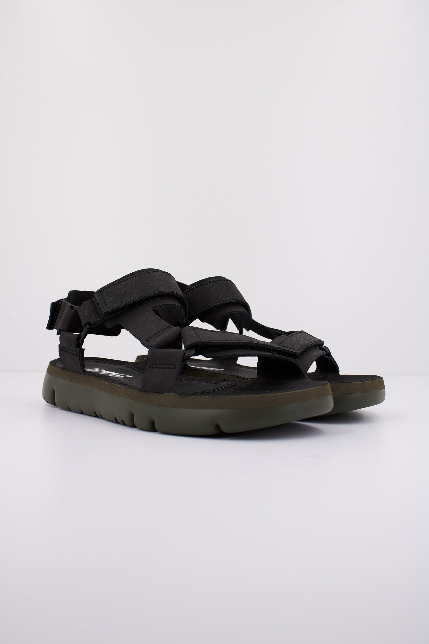 CAMPER ORUGA SANDAL en color NEGRO  (2)