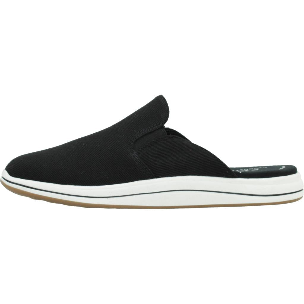 CLARKS BRINKLEY SHORE en color NEGRO  (2)