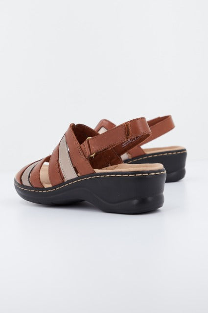 CLARKS LEXI JADE en color MARRON  (3)