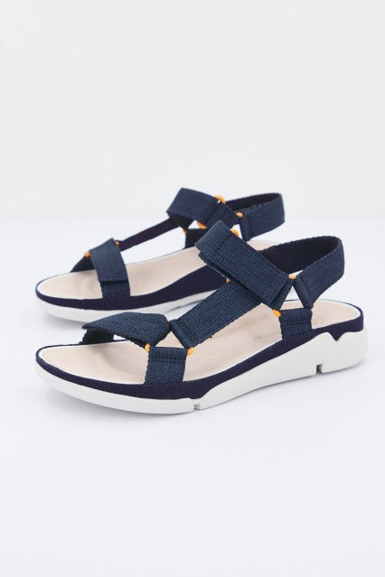 CLARKS TRI SPORTY TEXTILE en color AZUL  (1)