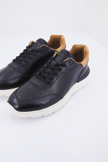 CLARKS TRICOMET RUN en color NEGRO  (1)