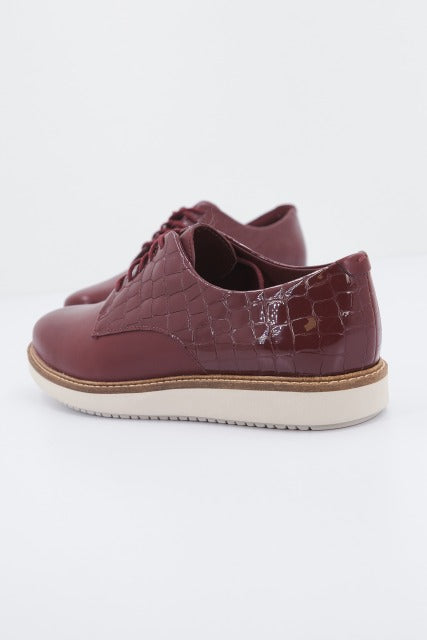 CLARKS GLICK DARBY en color BURDEOS  (3)