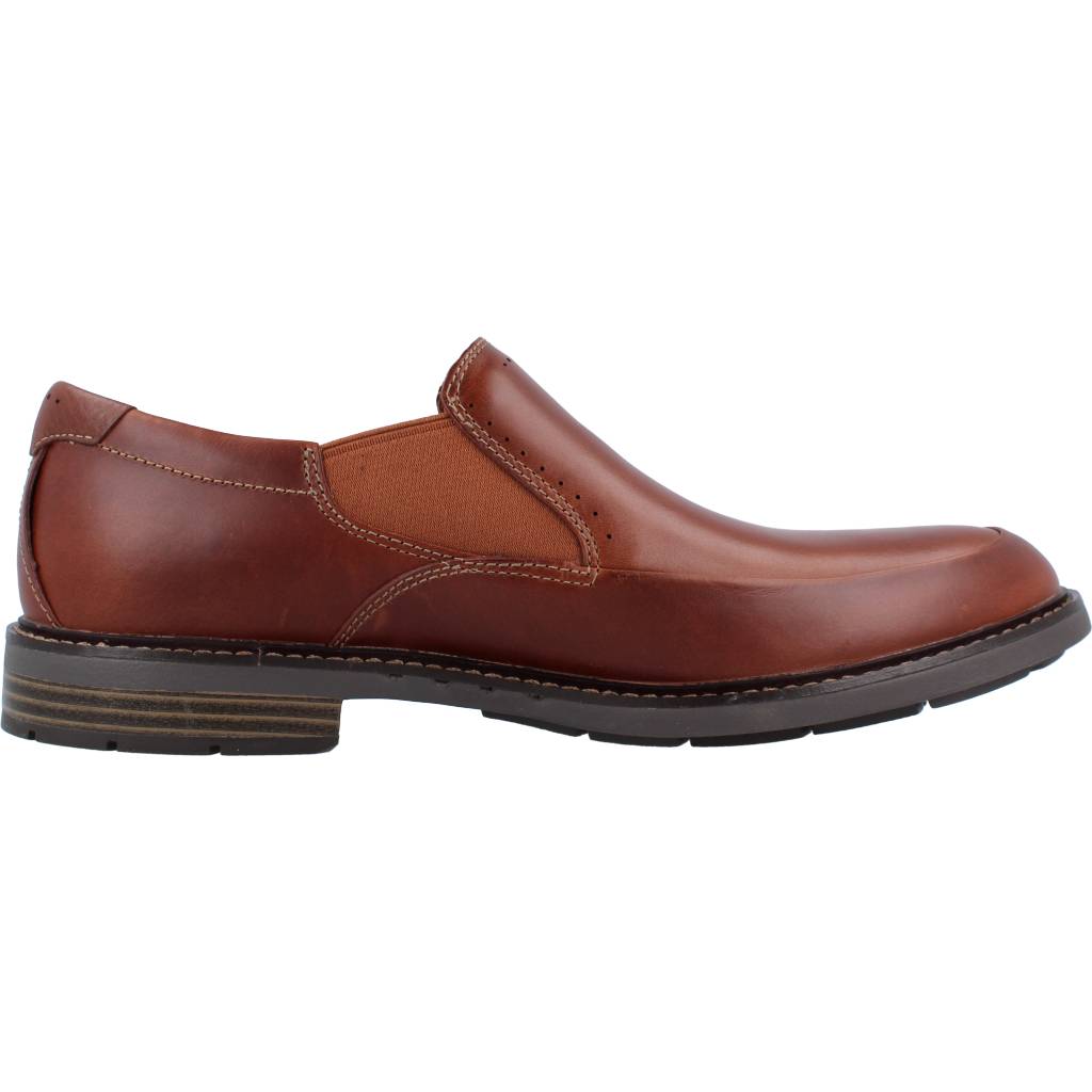 CLARKS  en color MARRON  (4)