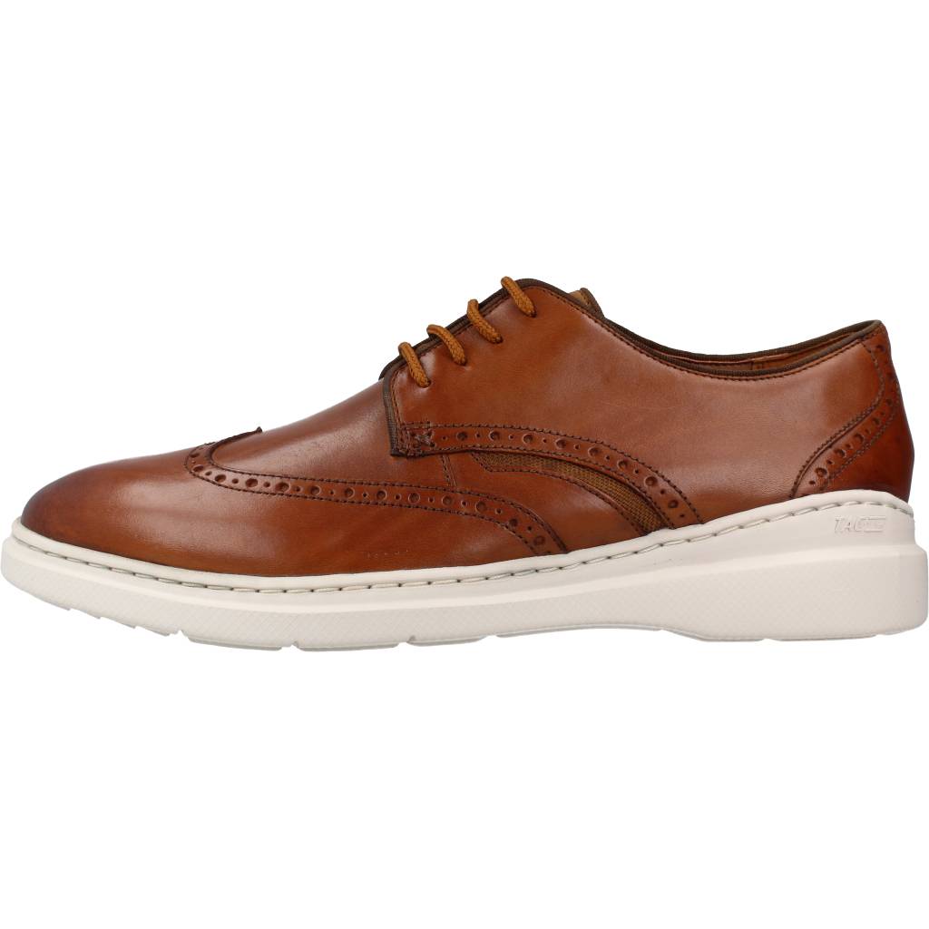 CLARKS DENNET WING en color MARRON  (2)