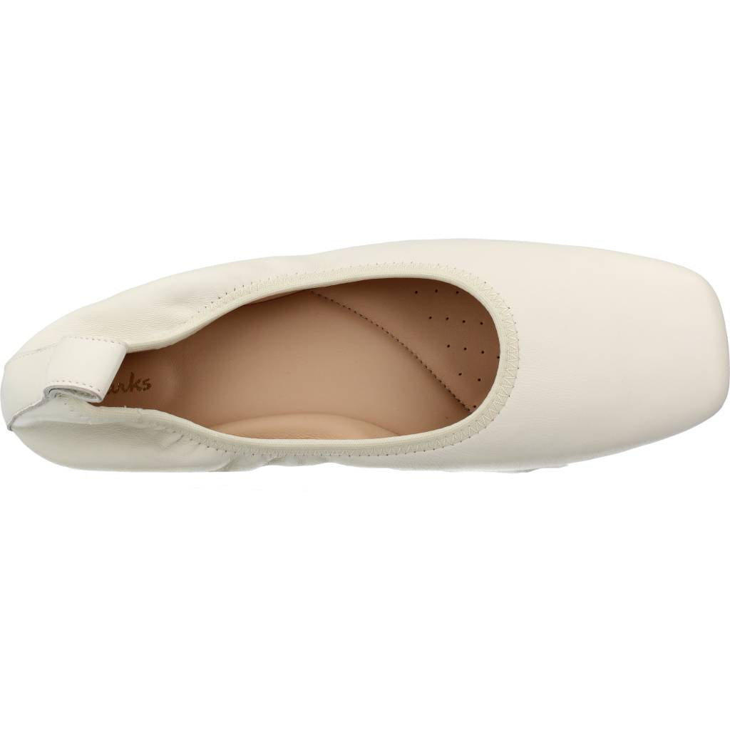 CLARKS PURE BALLET en color BLANCO  (7)