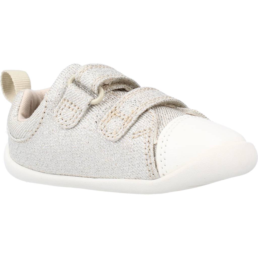 CLARKS ROAMER CRAFT T en color PLATA  (5)