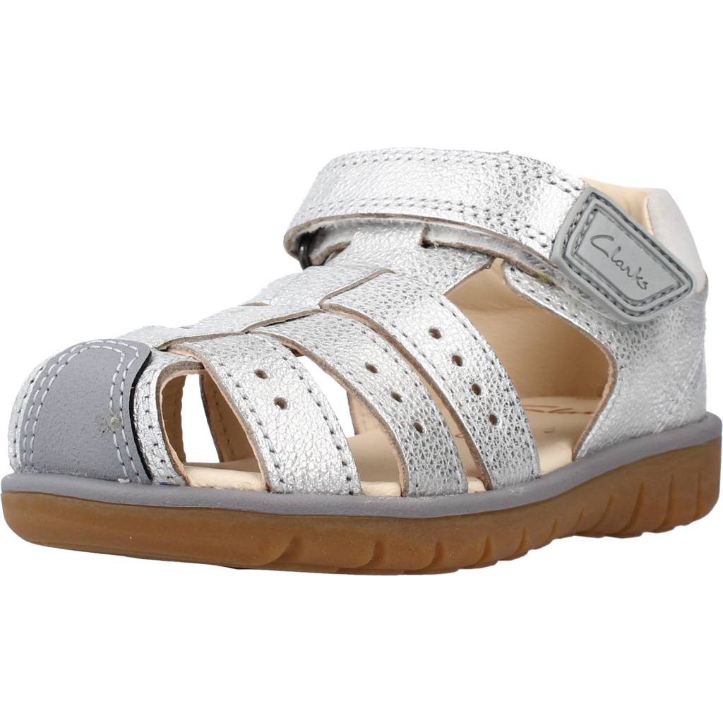 CLARKS ROAM BAY T en color PLATA  (1)