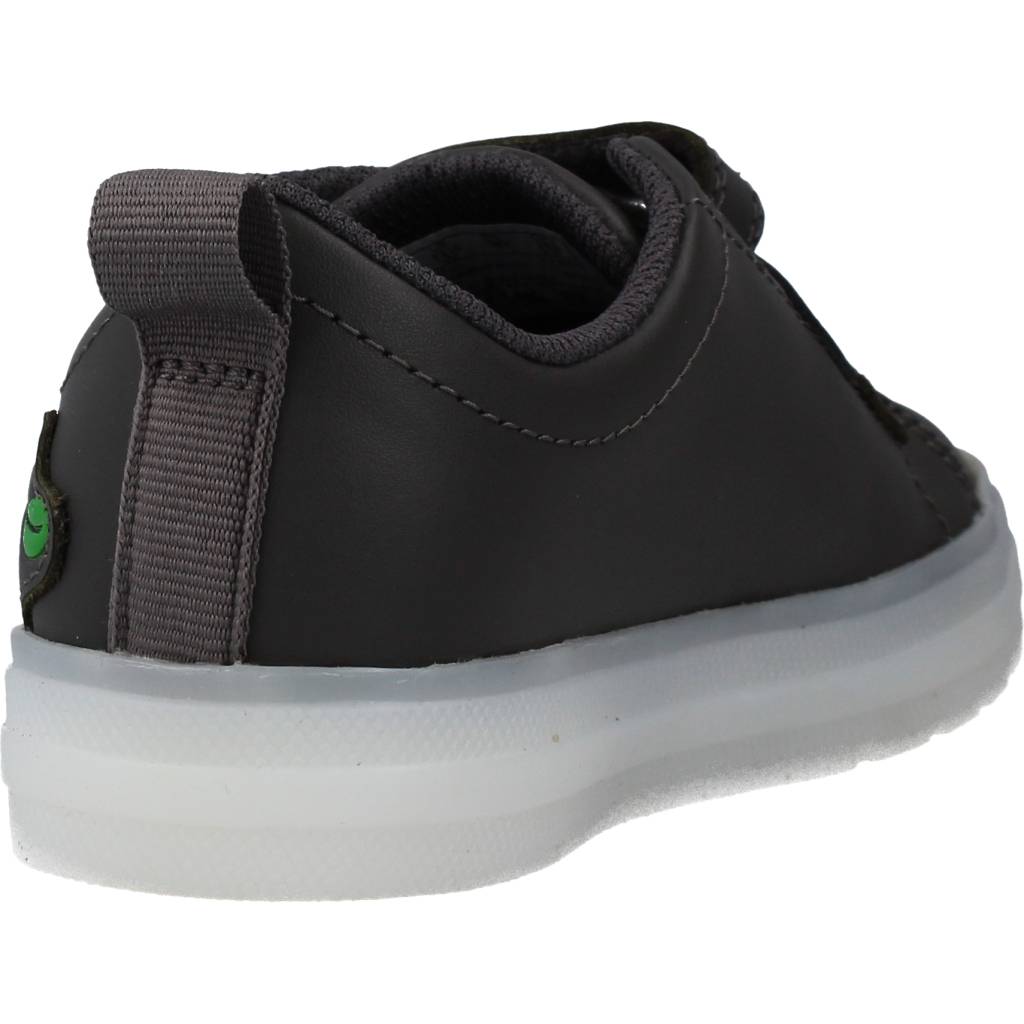 CLARKS FLARE BUG K en color GRIS  (3)