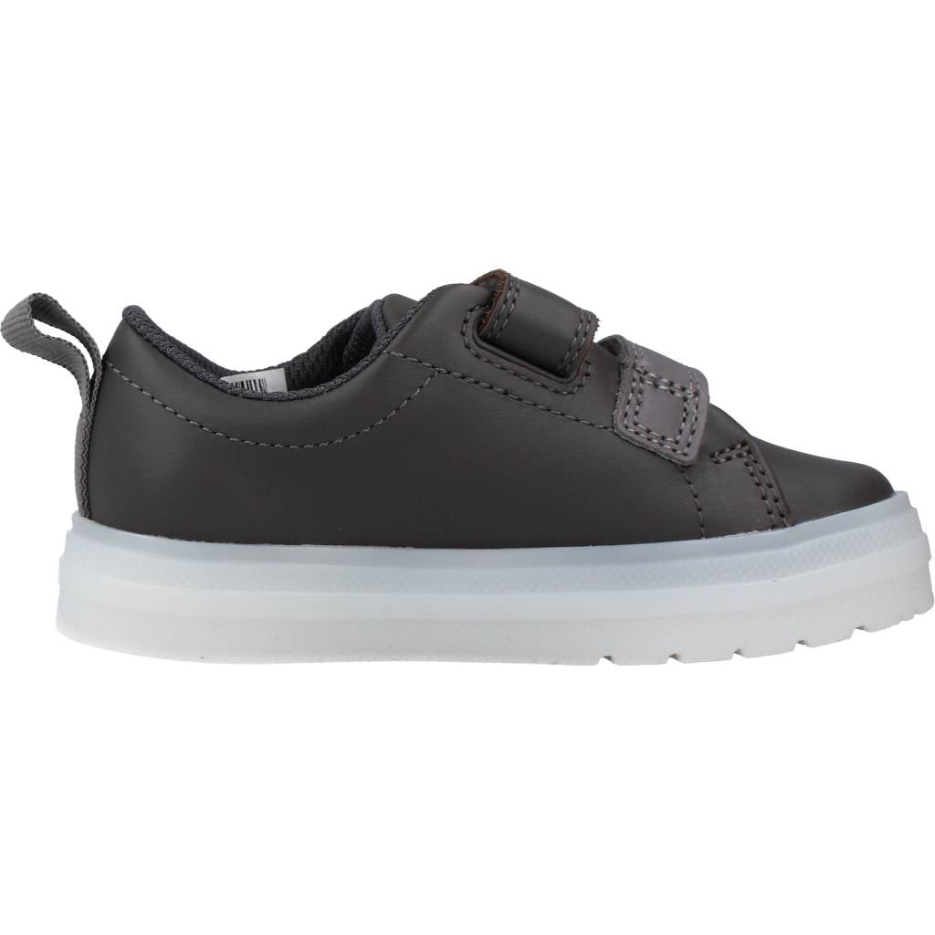 CLARKS FLARE BUG T en color GRIS  (4)