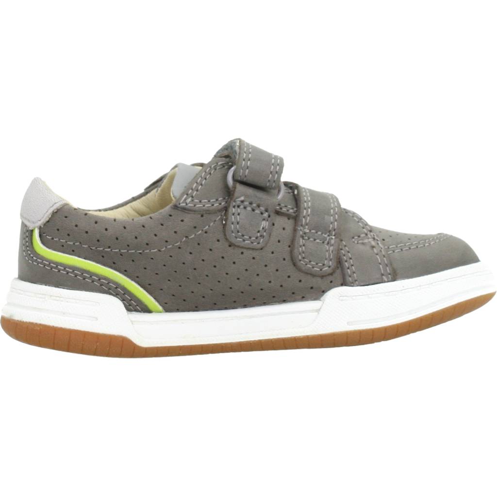 CLARKS FAWN SOLO T en color GRIS  (4)