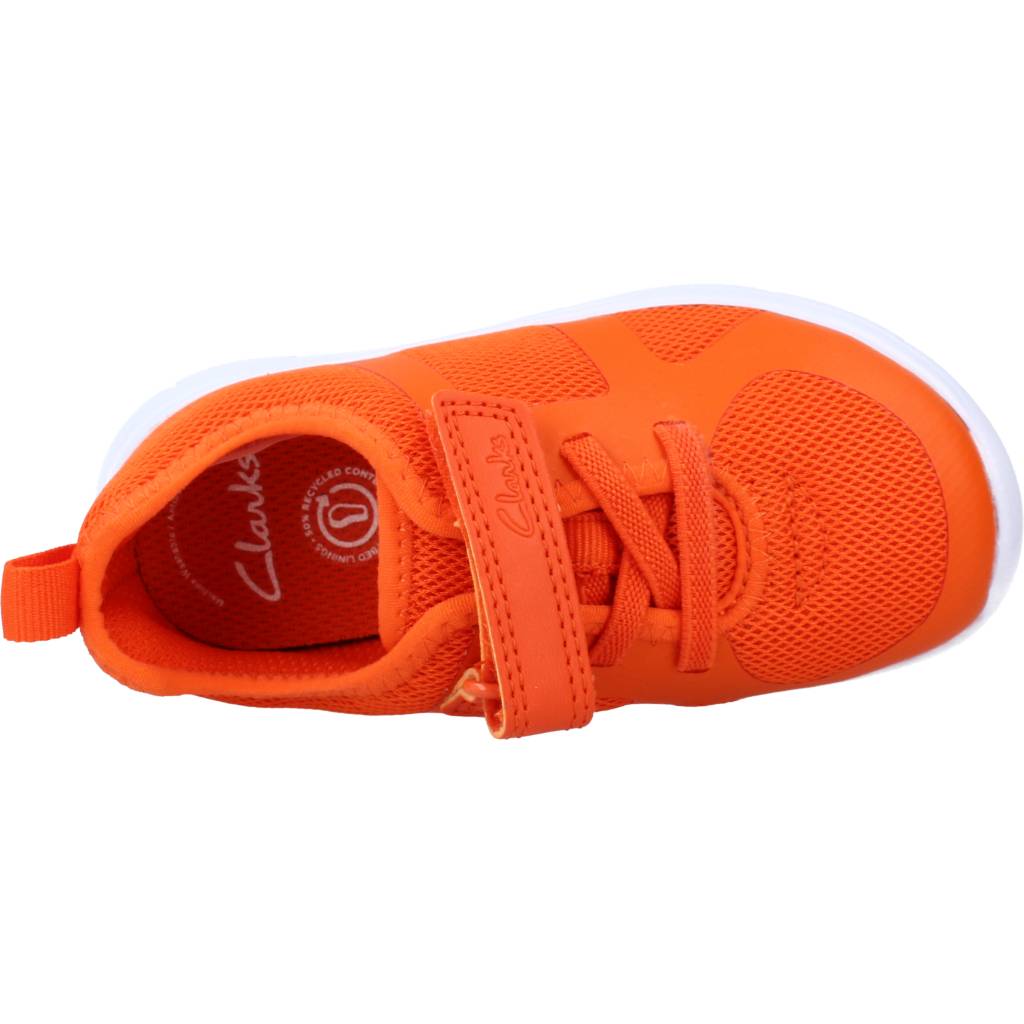 CLARKS  ATH FLUX T en color NARANJA  (7)