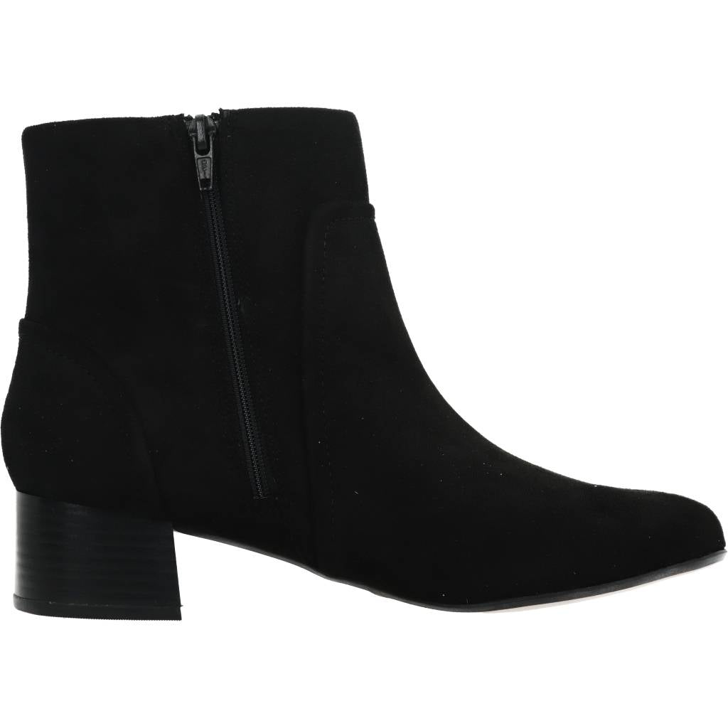 CLARKS  MARILYN BBOT en color NEGRO  (4)