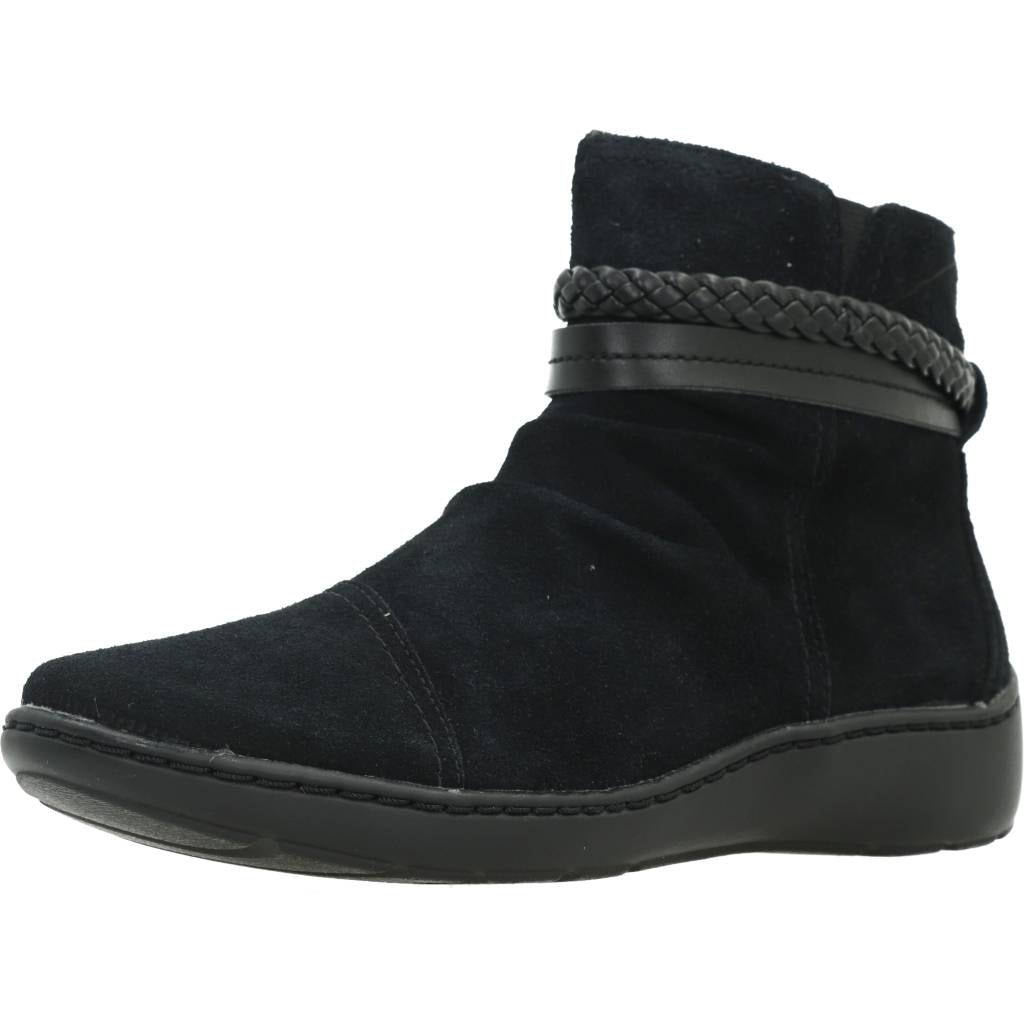 CLARKS CORA BRAIDBOOT en color NEGRO  (1)