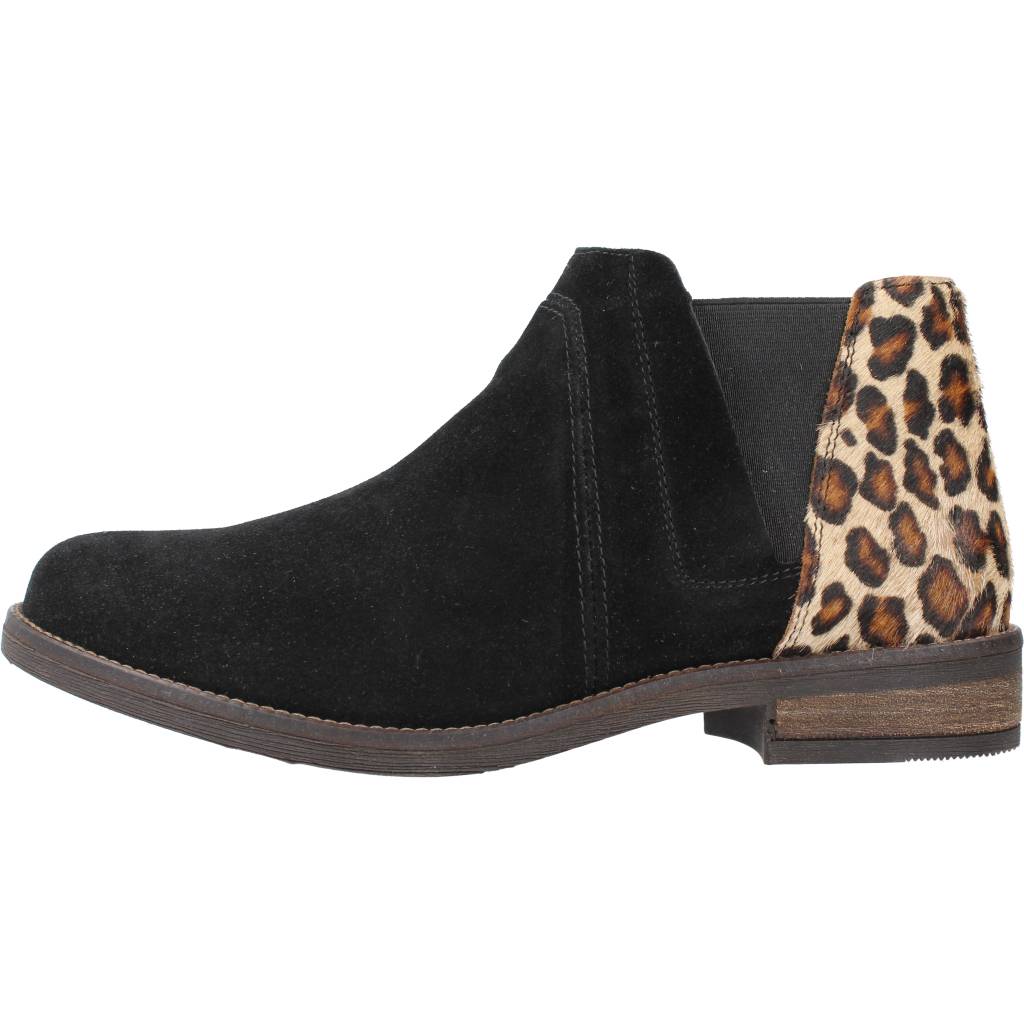 CLARKS DEMI BEAT en color ANIMAL PRINT  (2)