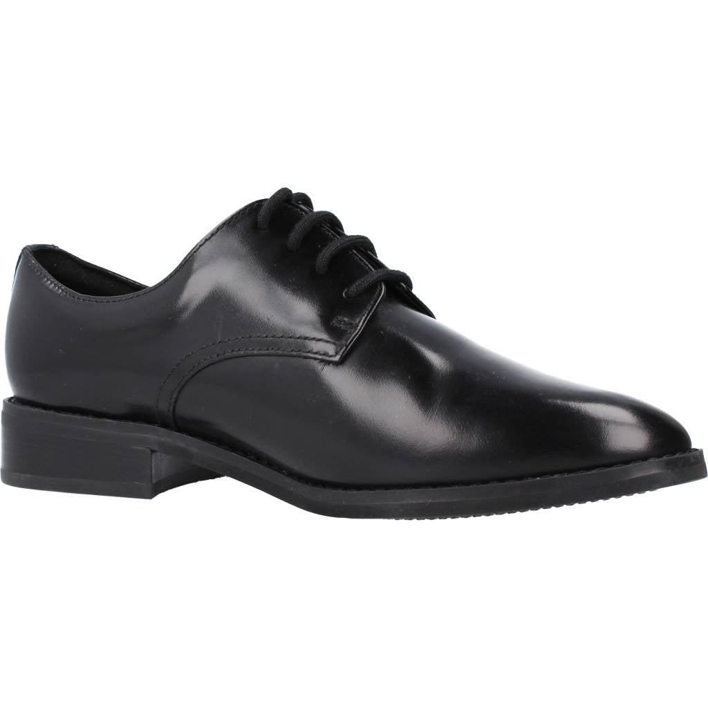 CLARKS RIA DERBY en color NEGRO  (5)