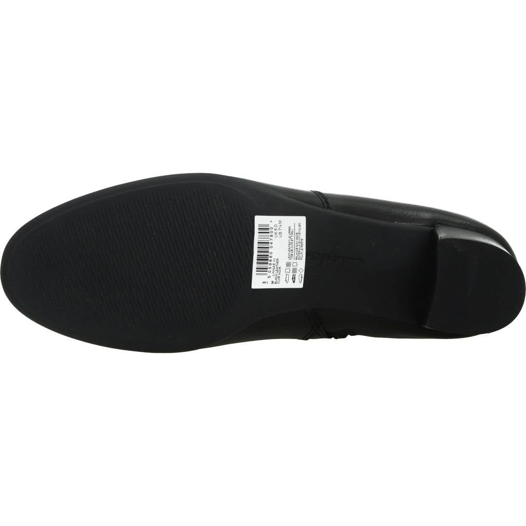 CLARKS  LINNAE H en color NEGRO  (6)