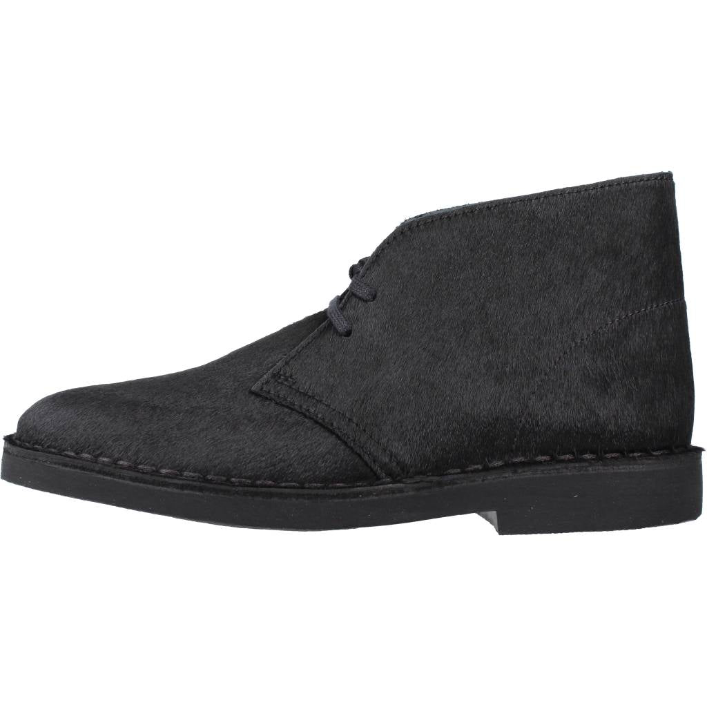 CLARKS DESERT BOOT  en color NEGRO  (2)