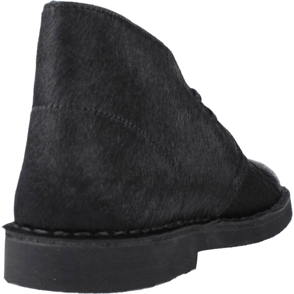 CLARKS DESERT BOOT  en color NEGRO  (3)