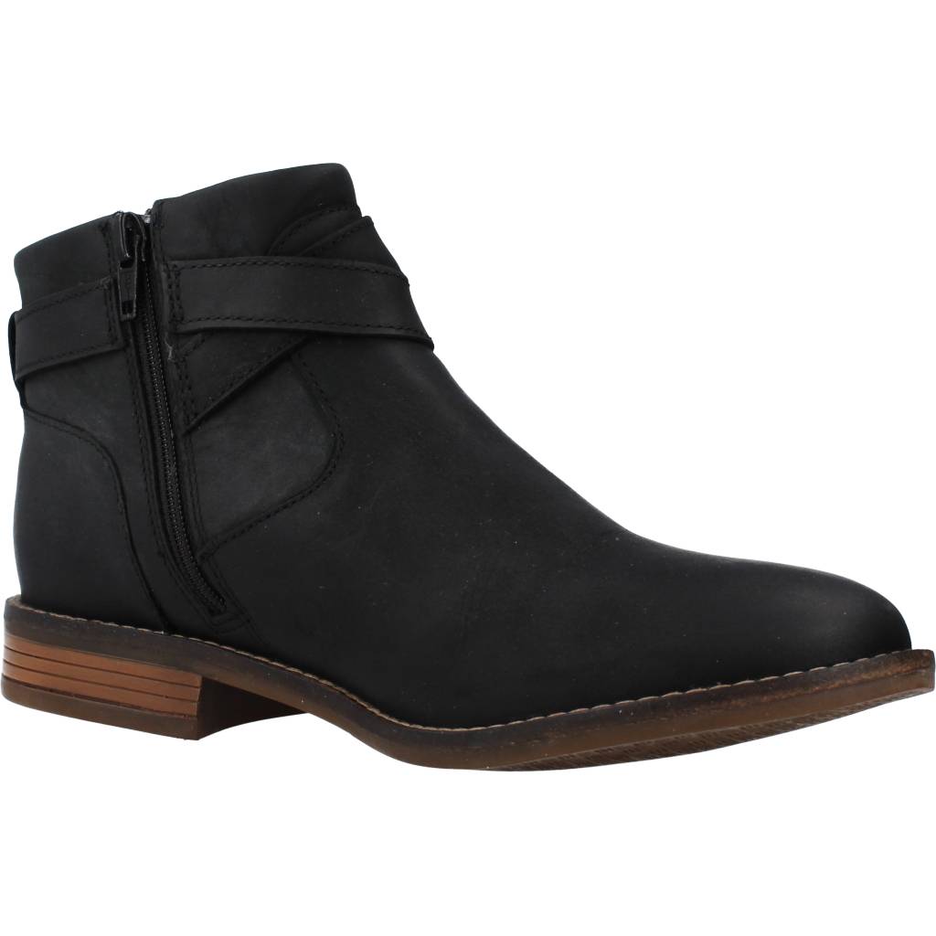 CLARKS  CAMZIN DIME en color NEGRO  (5)