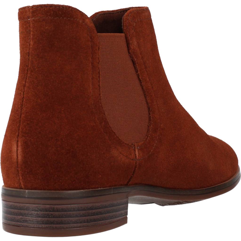 CLARKS TRISH CHELSEA en color MARRON  (3)