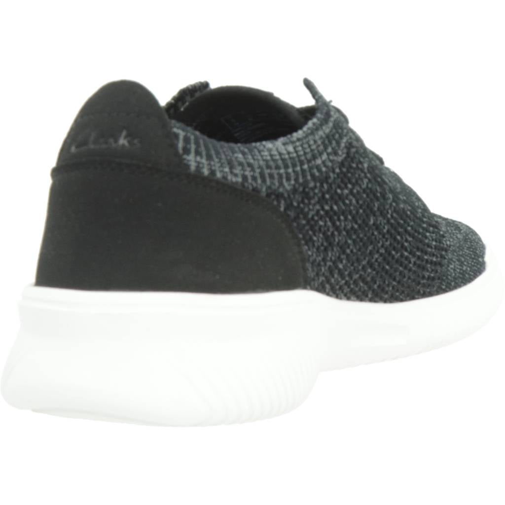 CLARKS ONAWAY KNIT en color NEGRO  (3)