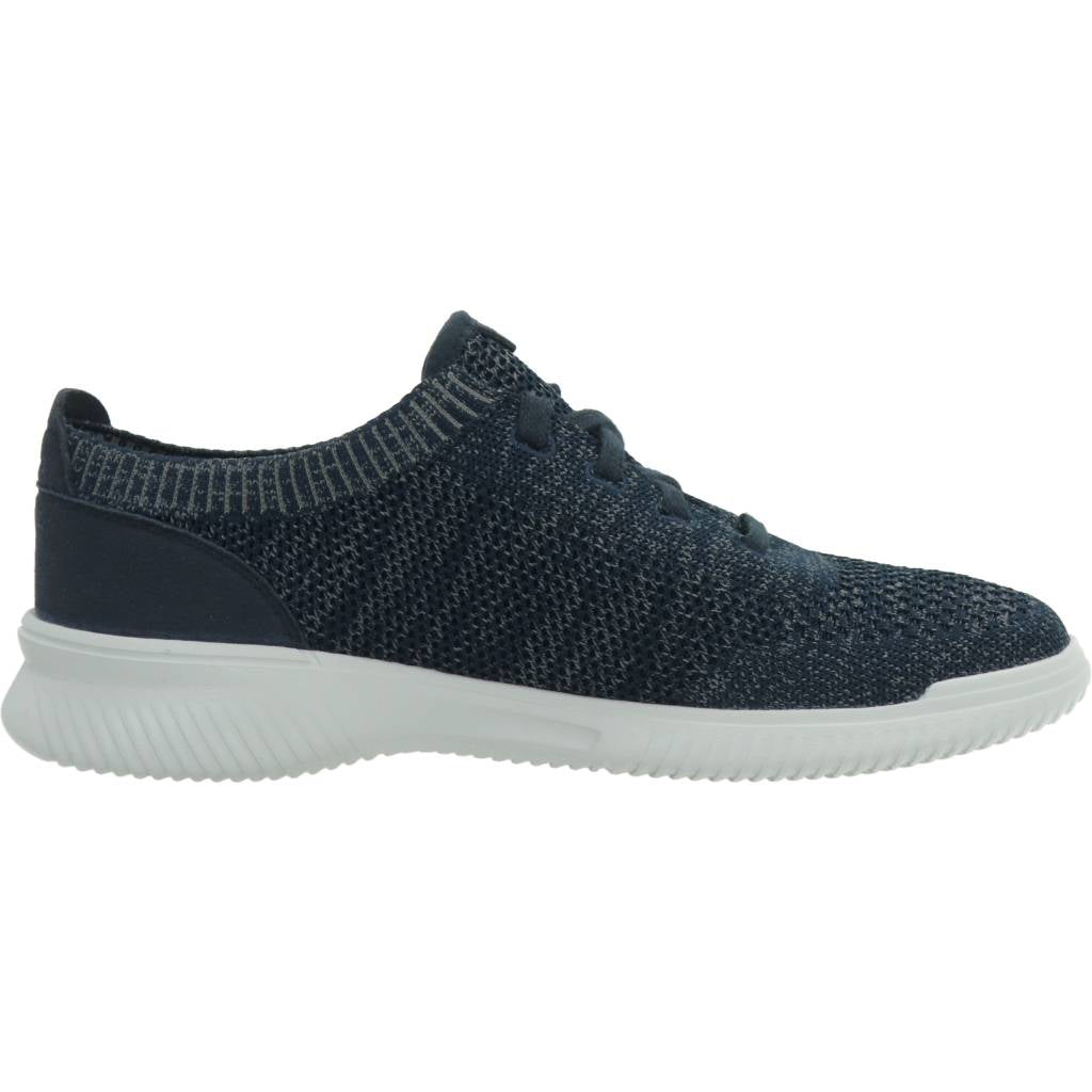 CLARKS  DONAWAY KNIT en color AZUL  (4)