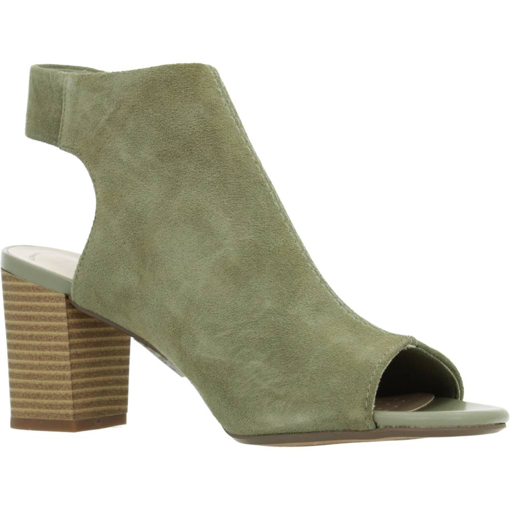 CLARKS DEVA BELL en color VERDE  (5)