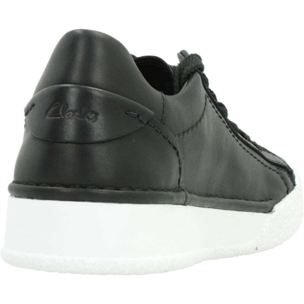 CLARKS CRAFT CUP LACE en color NEGRO  (3)