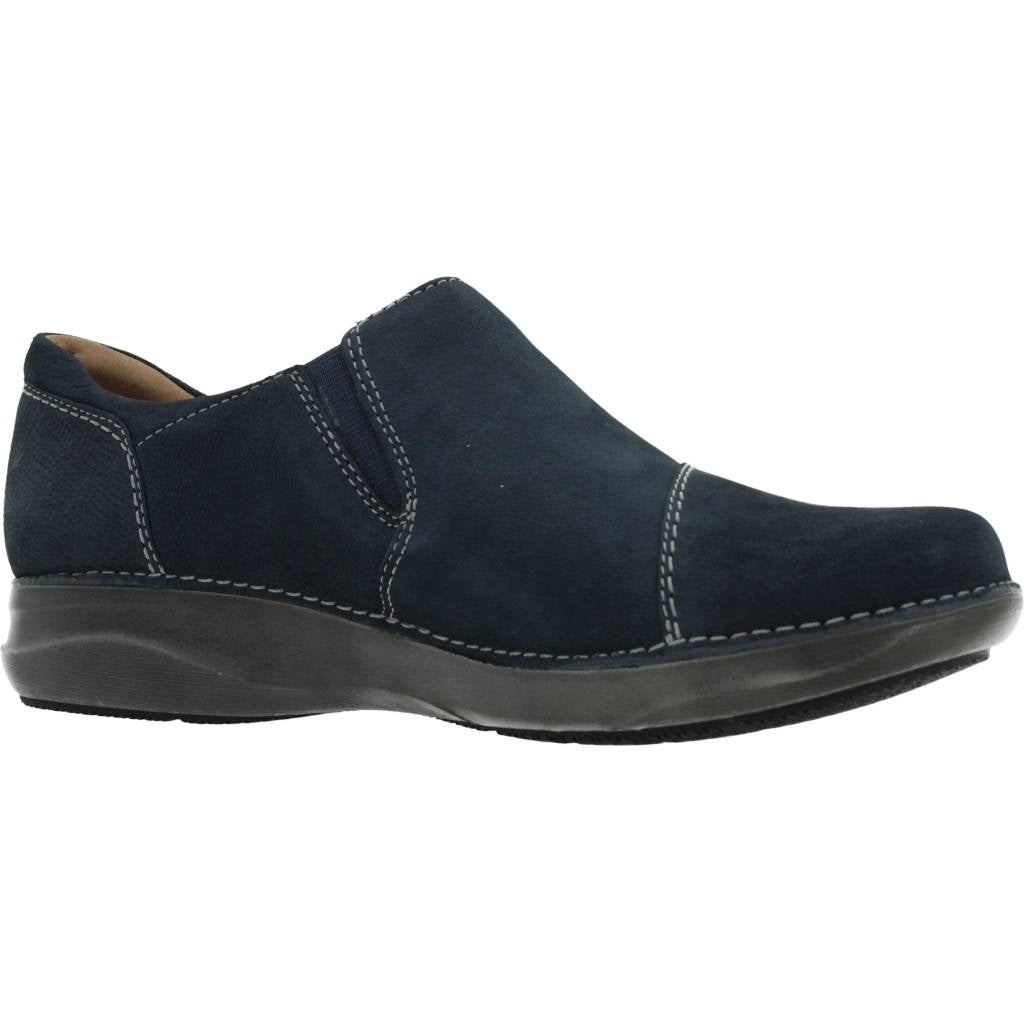 CLARKS APPLEY ZIP en color AZUL  (5)