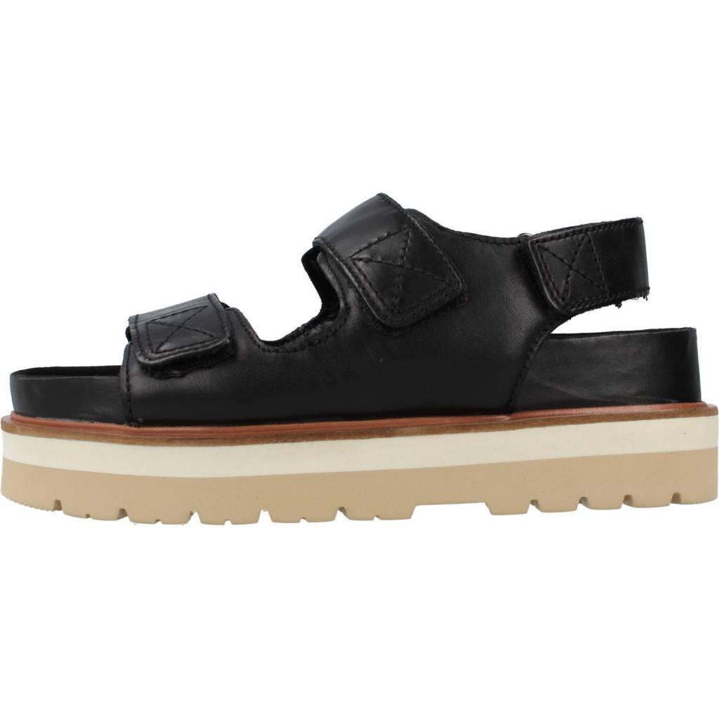 CLARKS ORIANNA SEA en color NEGRO  (2)