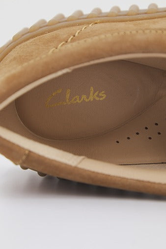 CLARKS TORHILL BEE en color MARRON CLARO  (4)