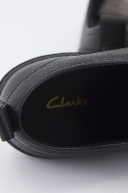 CLARKS ROXBY LACE en color NEGRO  (4)