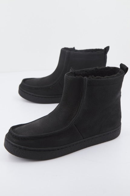 CLARKS BARLEIGH PULL en color NEGRO  (2)