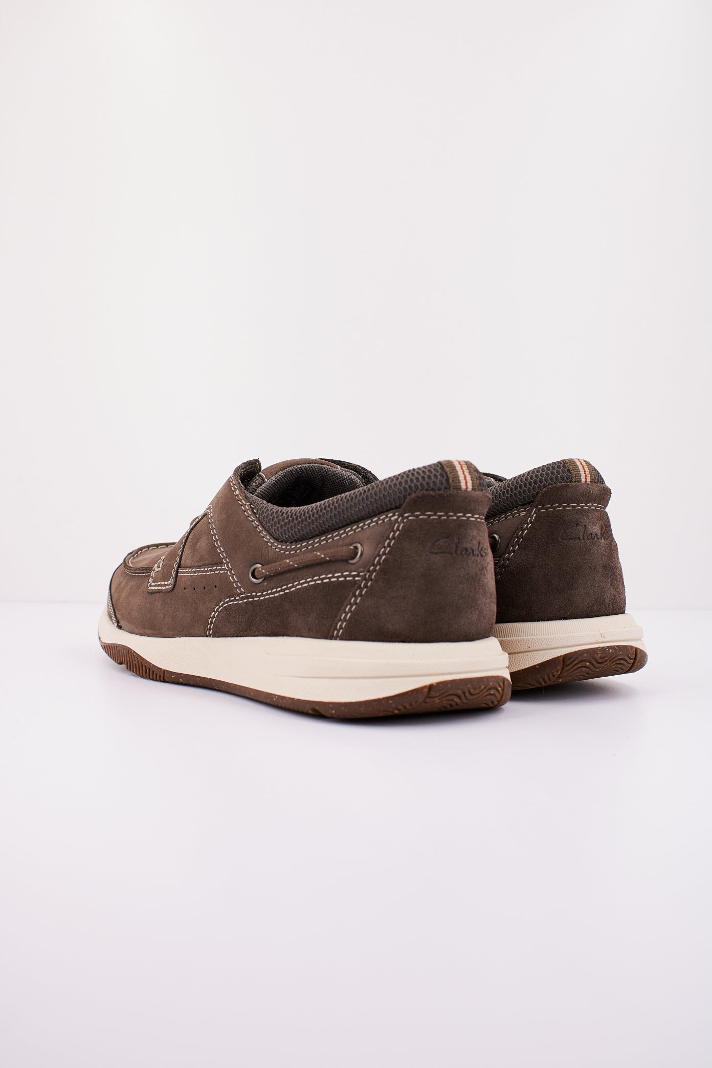 CLARKS SAILVIEW LACE en color MARRON  (3)