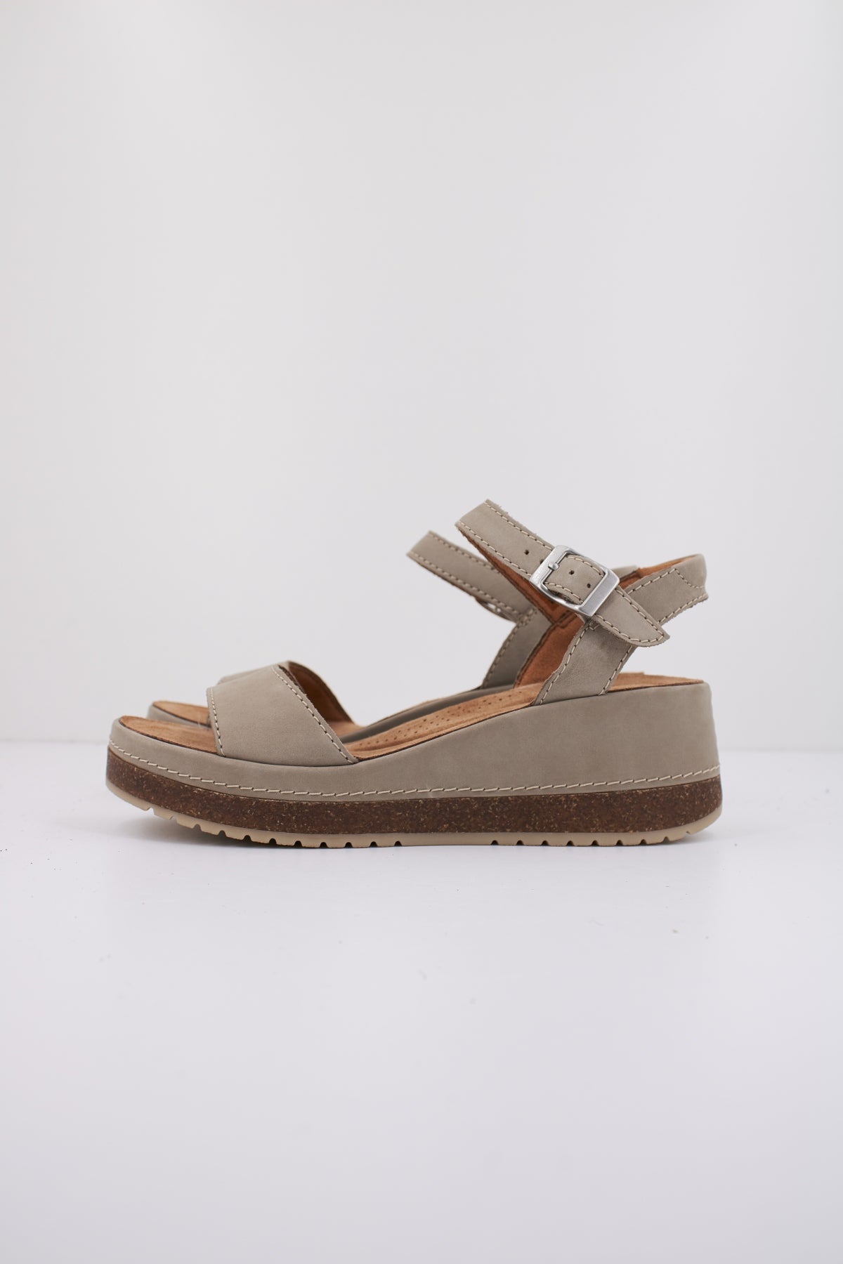 CLARKS KASSANDA LILY en color BEIS  (1)