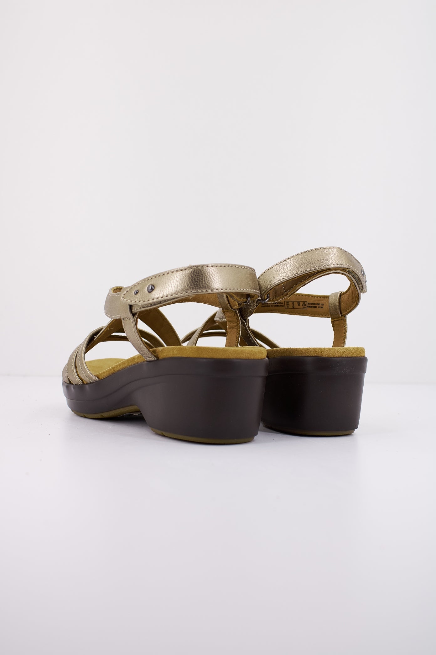 CLARKS TULEAH MAY en color ORO  (3)