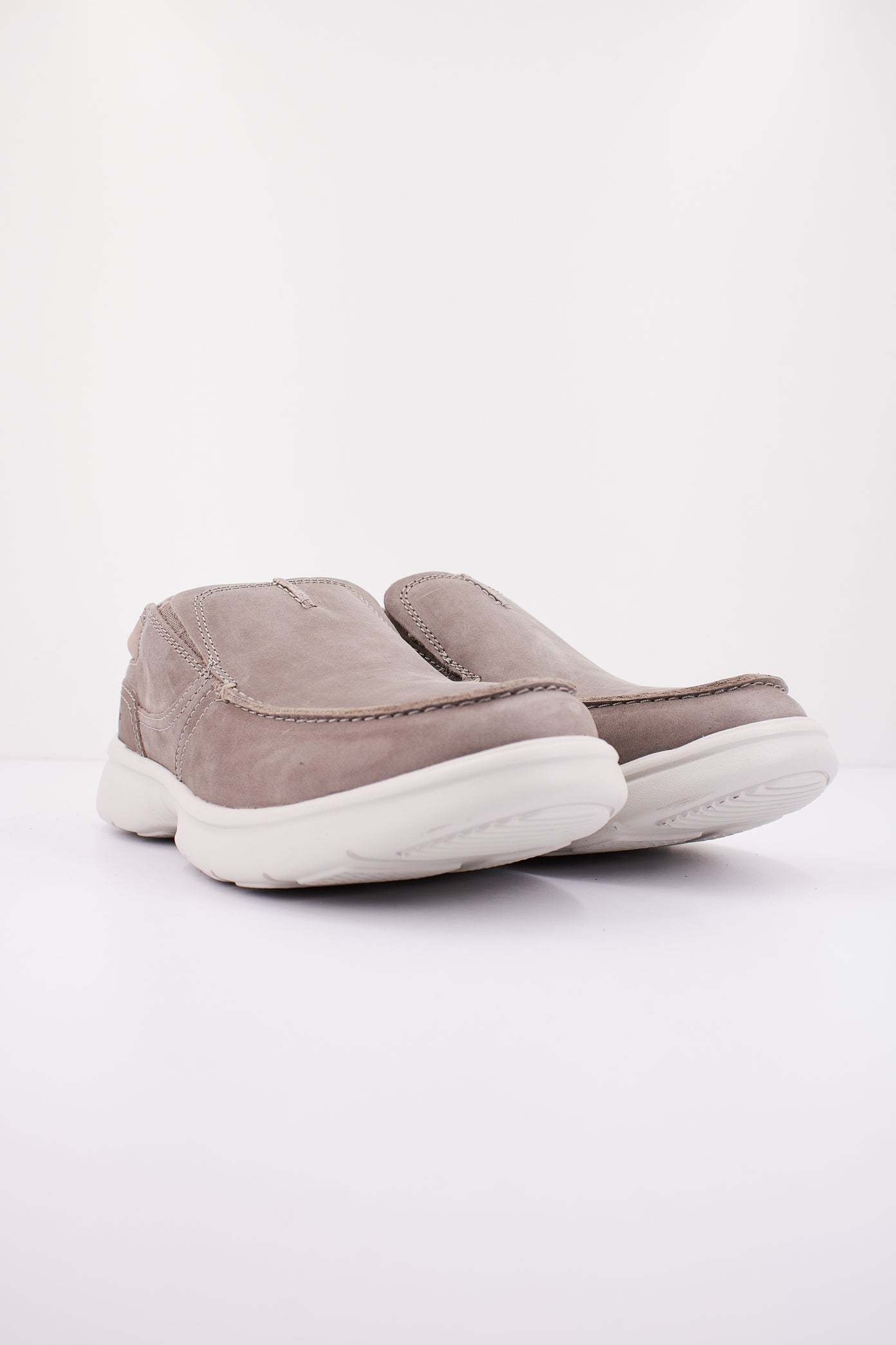 CLARKS BRADLEY FREE en color GRIS  (2)