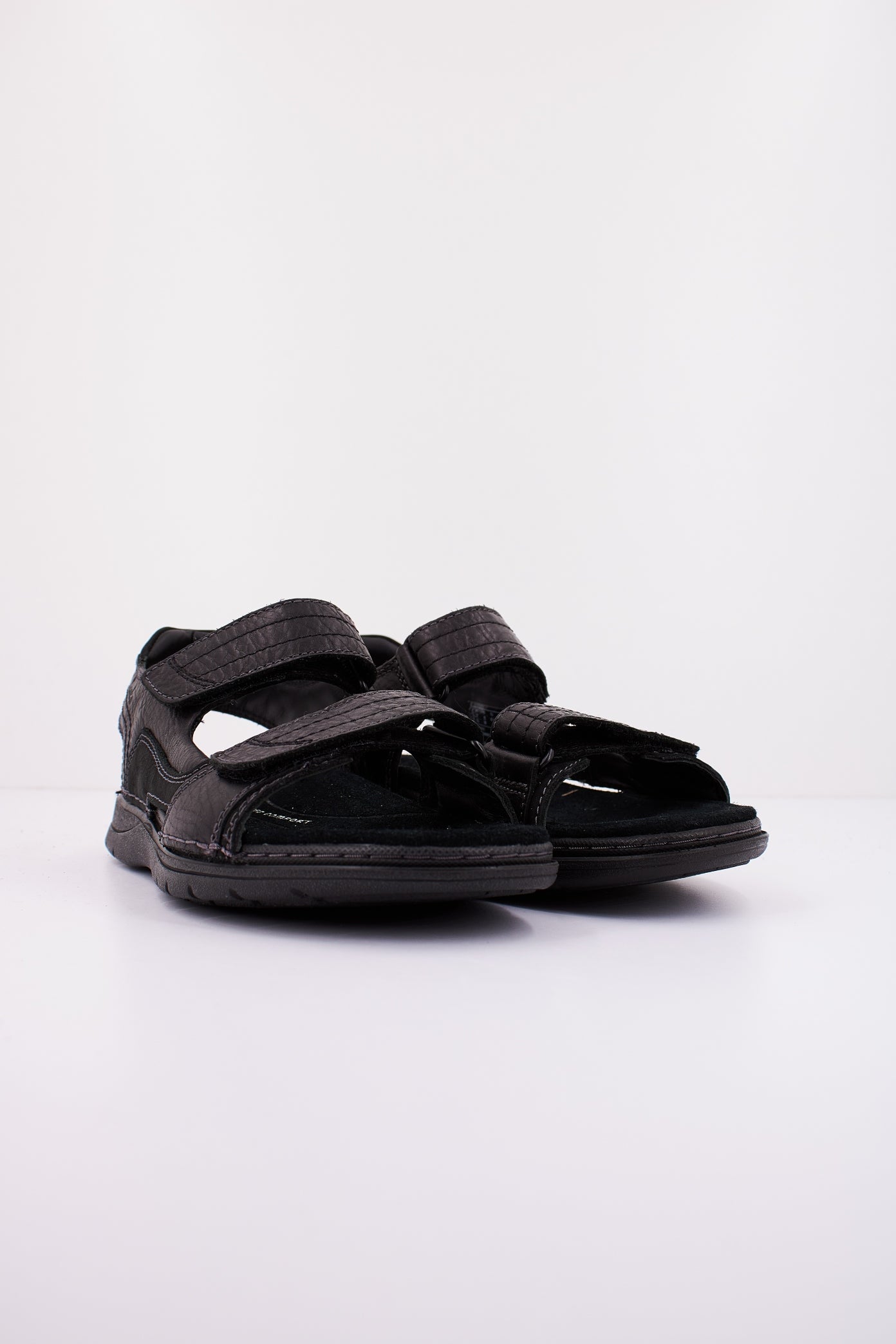 CLARKS NATURE TREK en color NEGRO  (2)