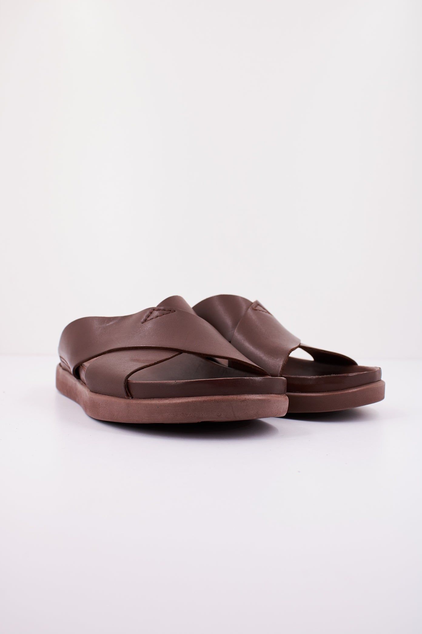 CLARKS SUNDER WAVE en color MARRON  (2)