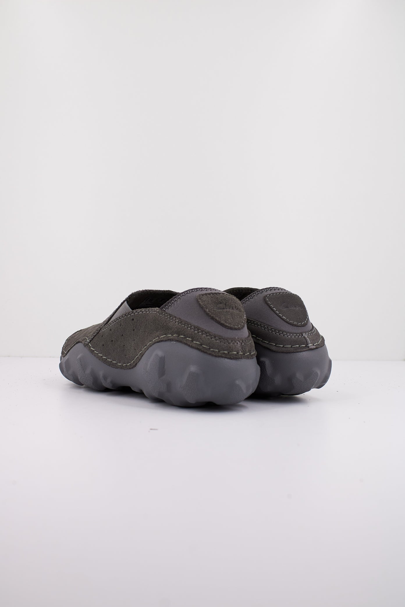 CLARKS MOKOLITE EASY en color GRIS  (3)