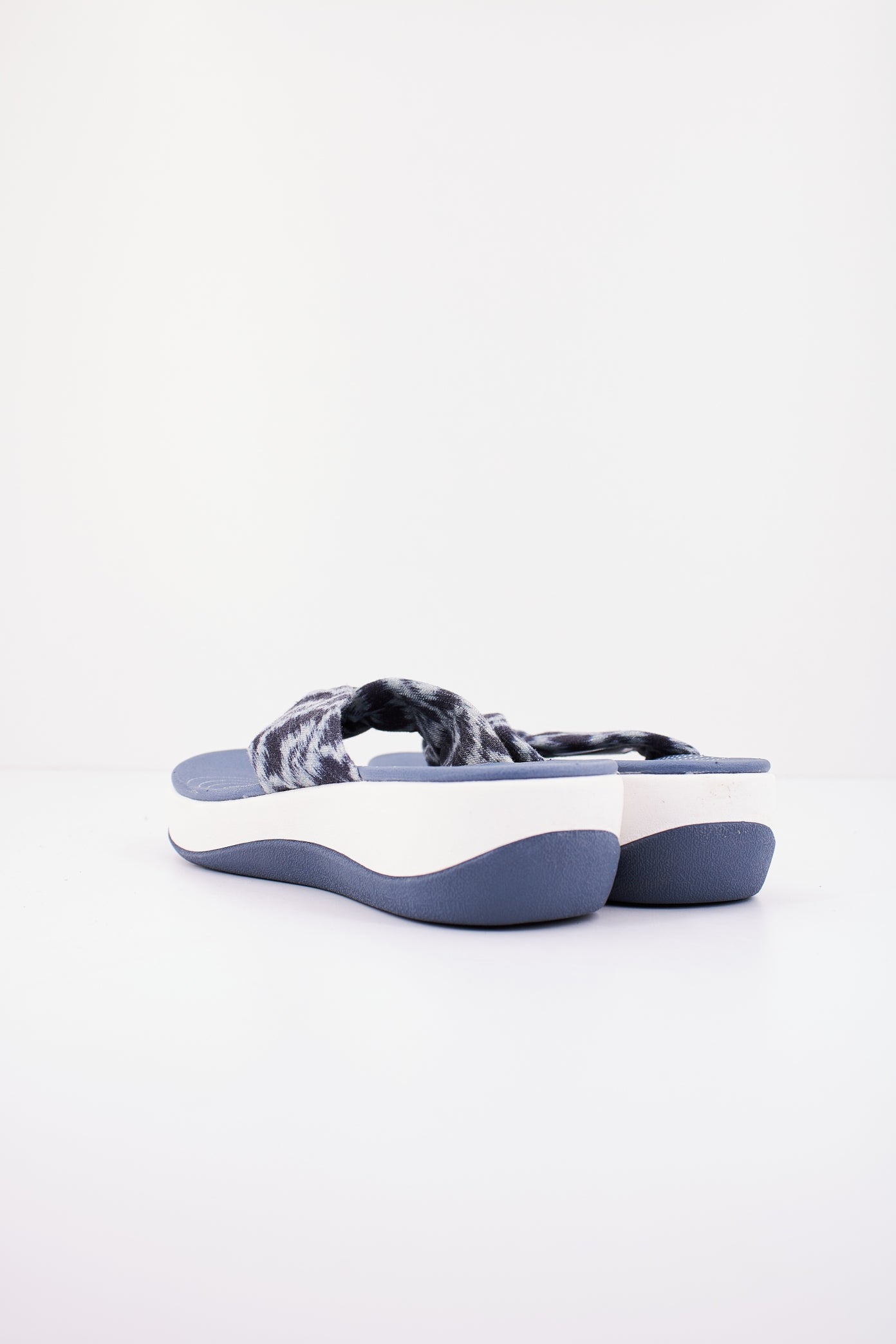 CLARKS ARLA GLISON  en color AZUL  (3)