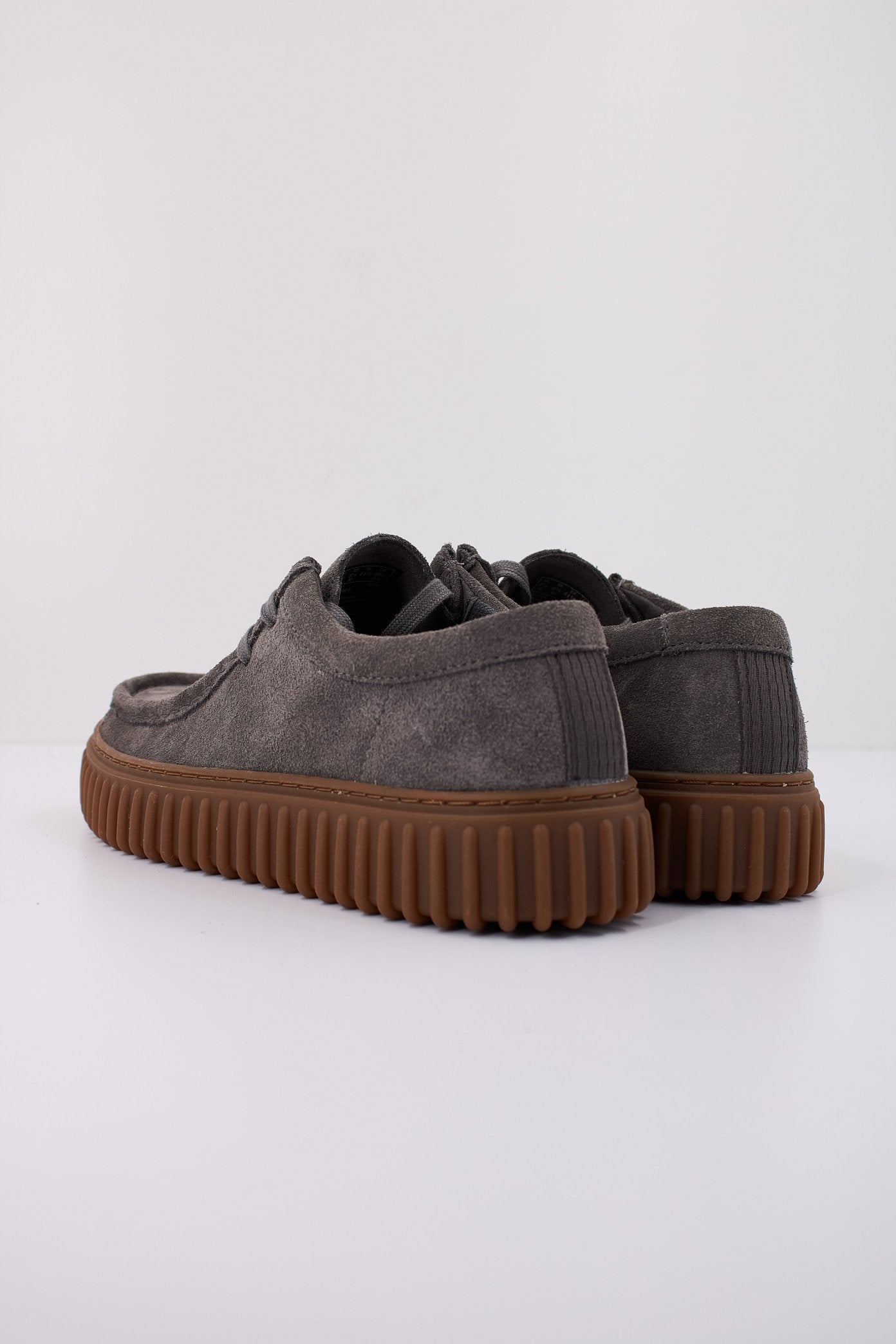 CLARKS TORHILL LO en color GRIS  (4)