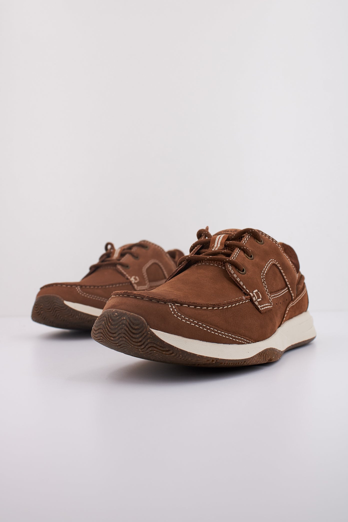 CLARKS SAILVIEW LACE en color MARRON  (2)