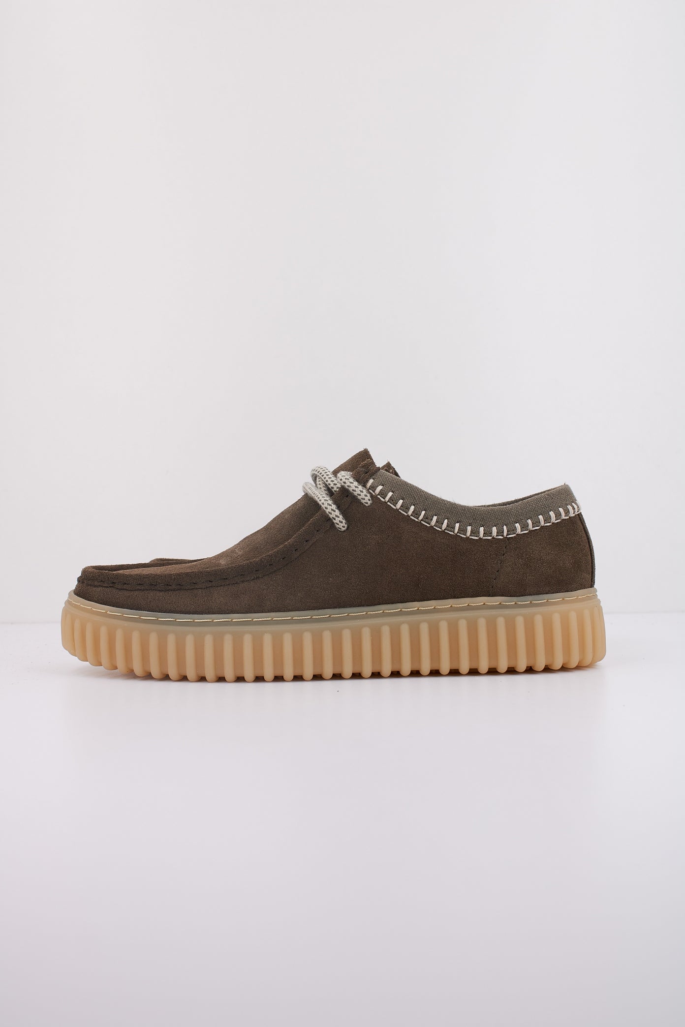 CLARKS TORHILL LO en color VERDE  (1)