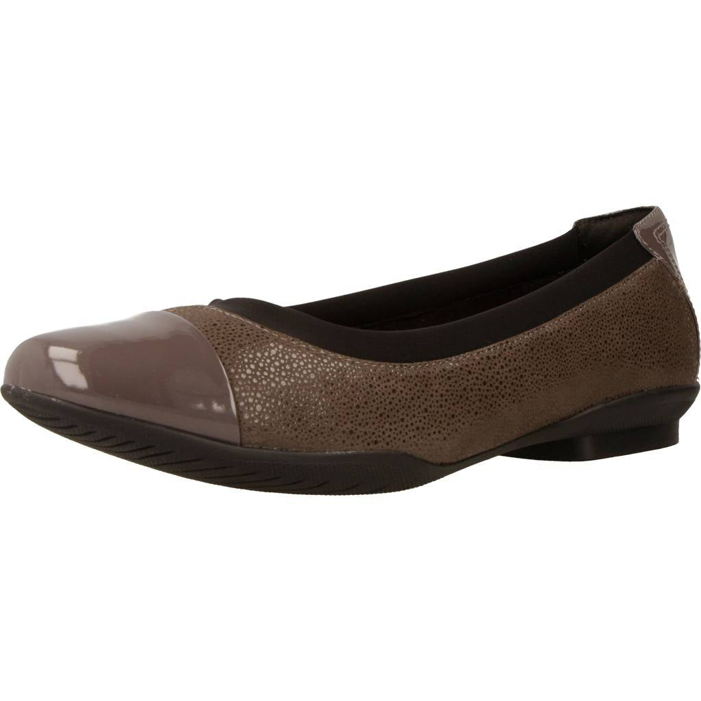 CLARKS NEENAH GARDEN DARK  en color GRIS  (1)