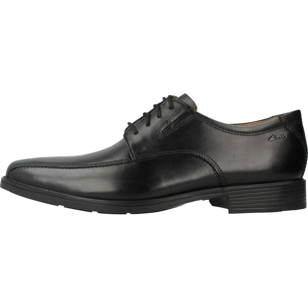 CLARKS TILDEN WALK en color NEGRO  (2)